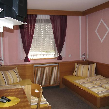 Hotel Erzhausener Hof Kültér fotó